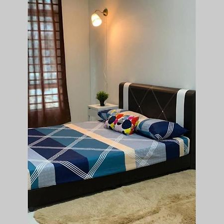 Si_Homestay4U Malacca ภายนอก รูปภาพ