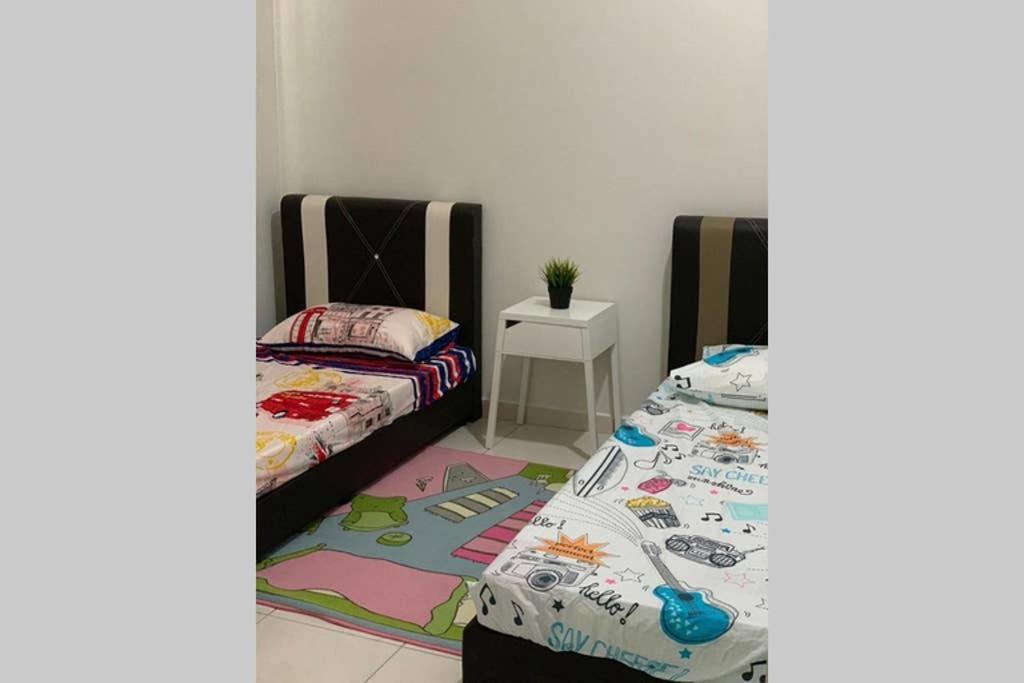 Si_Homestay4U Malacca ภายนอก รูปภาพ